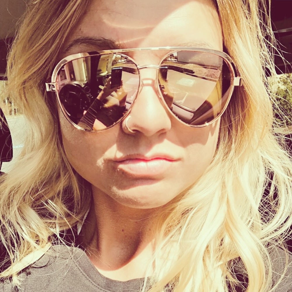 Meet your Posher, Jess